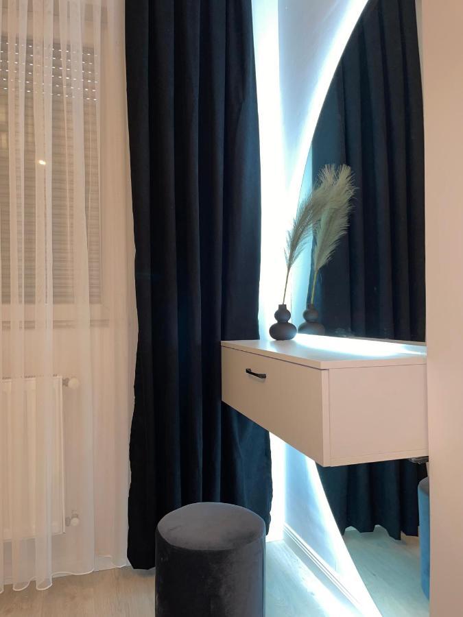 Apartment In Prishtinë Ngoại thất bức ảnh